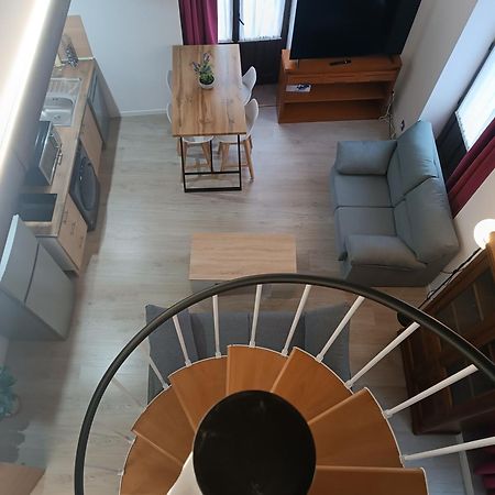Apartamentos Turisticos Avila Puerta De Los Leales 1-2 Exteriör bild