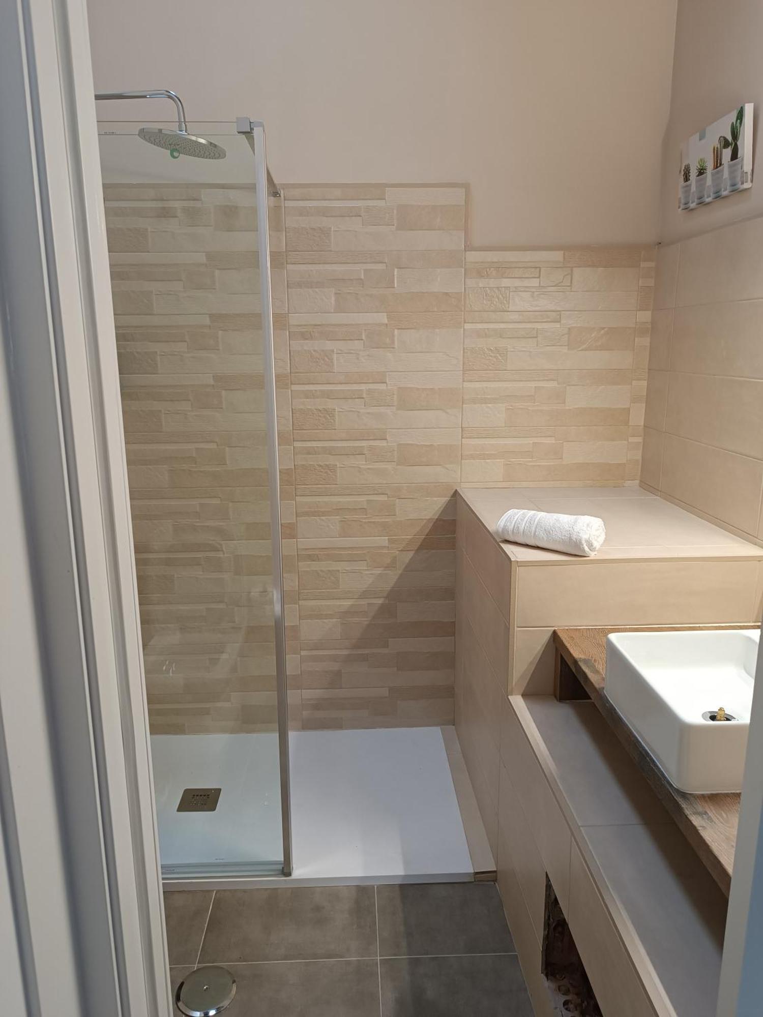 Apartamentos Turisticos Avila Puerta De Los Leales 1-2 Exteriör bild